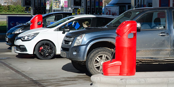 Petrol Station complete with Auto-Mate™ Petrol Forecourt Bins and Screen Clean Station™ Forecourt Bin attachments