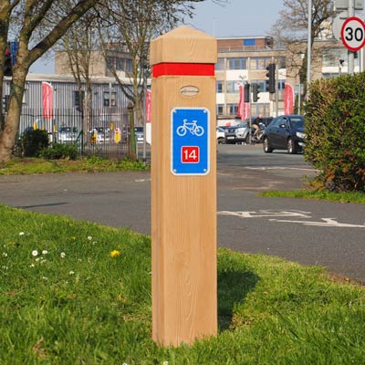 glenwood bollard on cycle route