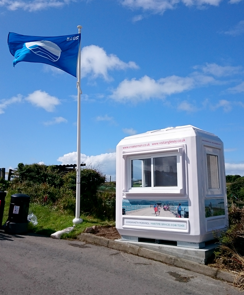 Genesis™ GRP Double Sliding Window Kiosk with personalised front and side graphics