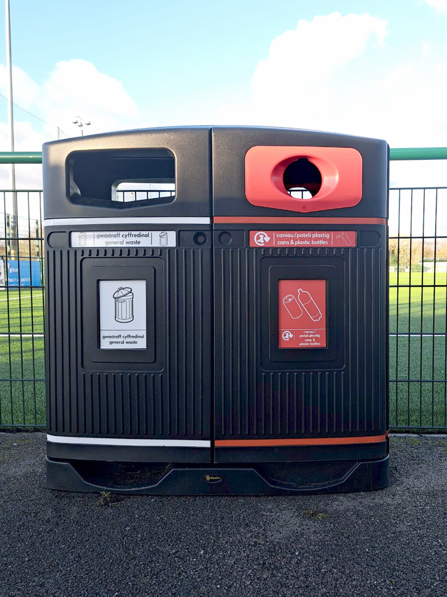 Glasdon Jubilee™ Duo 220 Litter Bin with personalised front graphics