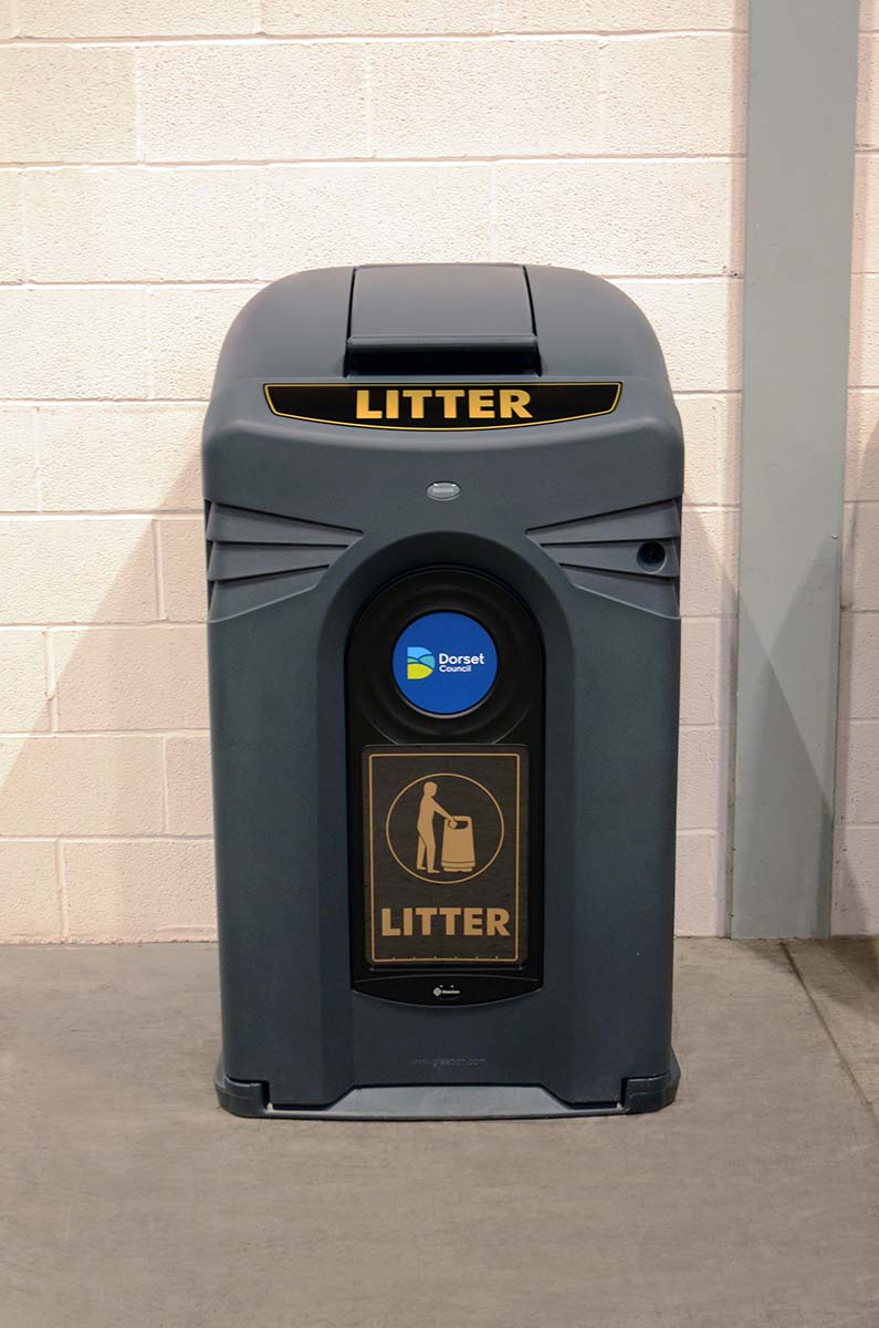 Nexus® City 240 Litter Housing with personalised front graphic