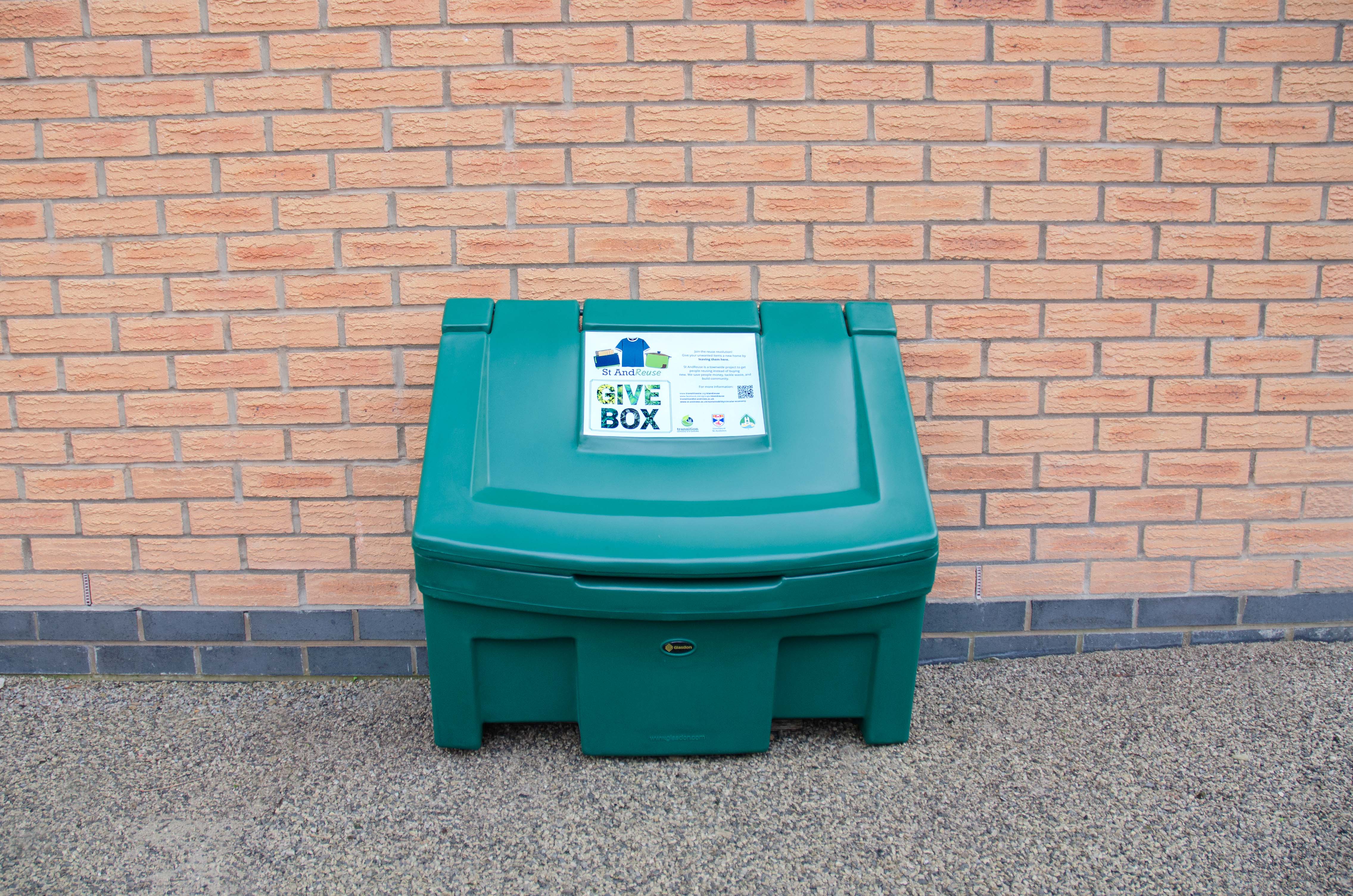 Slimline™ Grit Bin with personalised lid graphic