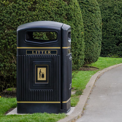 Glasdon Jubilee™ 240 Wheelie Bin Housing