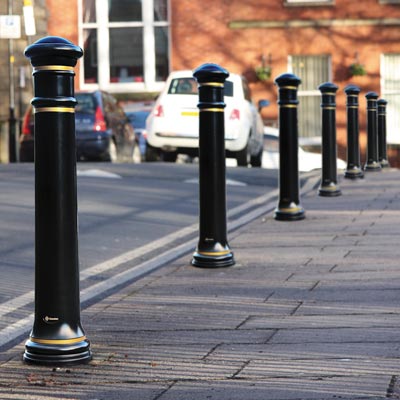 Glasdon Manchester™ Bollard Compliant to Passive Safety Standard: BS EN 12767:2019 (Impactapol® model only)