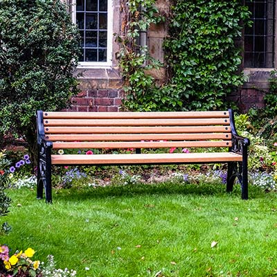 What are the benefits of cast aluminium over cast iron for seating?