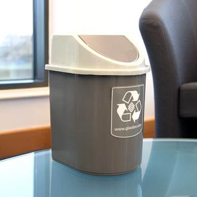 Nexus® 2.5 Desktop Food Waste & Recycling Unit